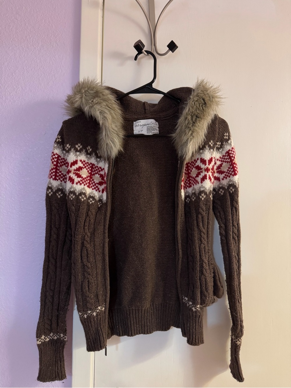 Vintage Y2K Aeropostale Brown Cable Knit Hooded Sweater Faux-Fur Trim
